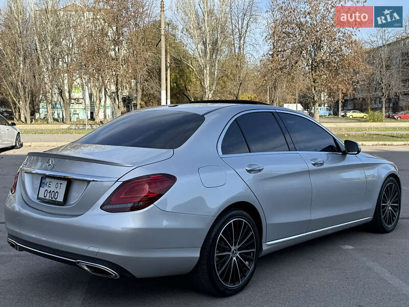 Седан Mercedes-Benz C-Class 2018 в Запоріжжі фото 6 Седан Mercedes-Benz C-Class 2018 в Запоріжжі
