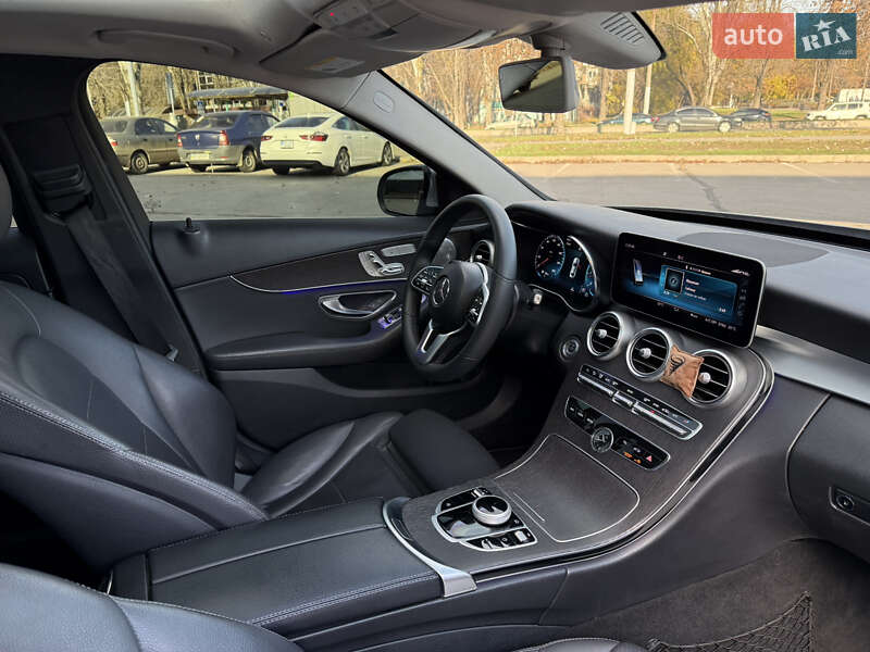 Седан Mercedes-Benz C-Class 2018 в Запоріжжі фото 8 Седан Mercedes-Benz C-Class 2018 в Запоріжжі