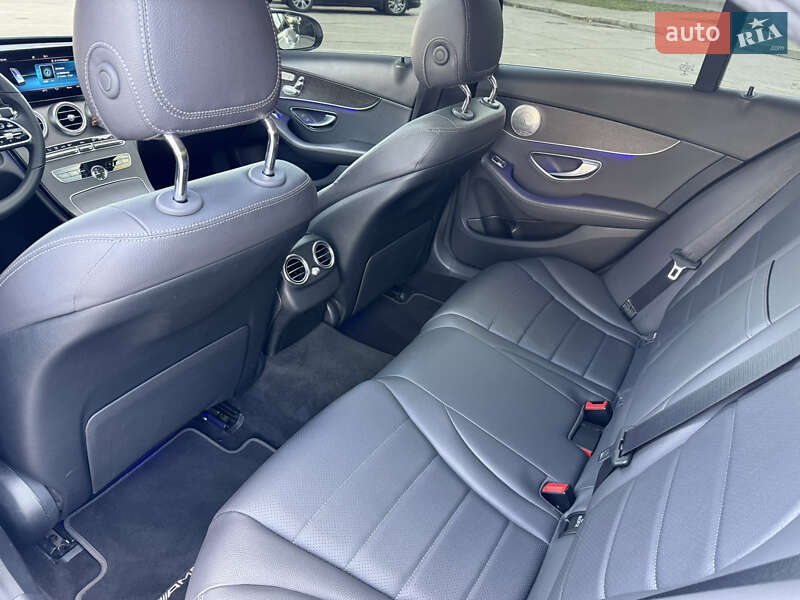 Седан Mercedes-Benz C-Class 2018 в Запоріжжі фото 14 Седан Mercedes-Benz C-Class 2018 в Запоріжжі