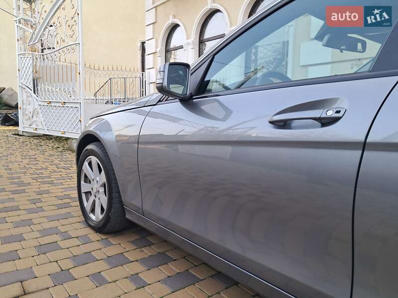 Универсал Mercedes-Benz C-Class 2008 в Могилев-Подольске