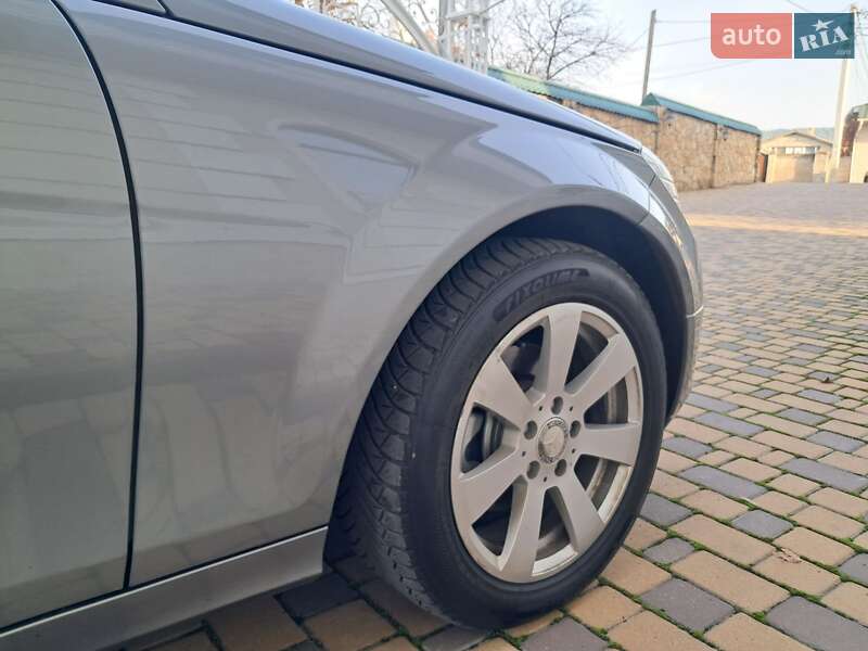 Универсал Mercedes-Benz C-Class 2008 в Могилев-Подольске