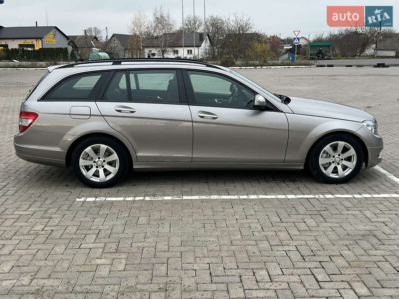 Універсал Mercedes-Benz C-Class 2008 в Луцьку