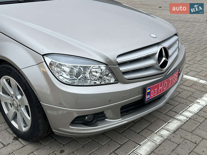 Універсал Mercedes-Benz C-Class 2008 в Луцьку