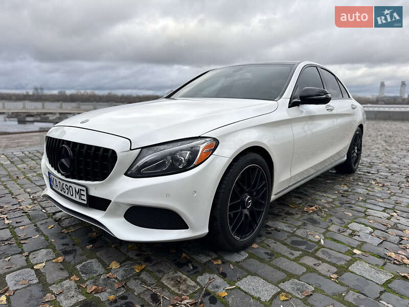 Седан Mercedes-Benz C-Class 2017 в Киеве