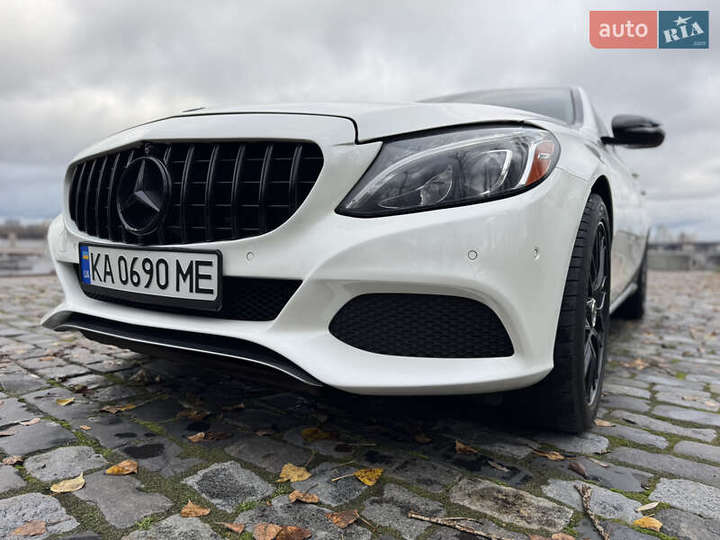 Седан Mercedes-Benz C-Class 2017 в Киеве