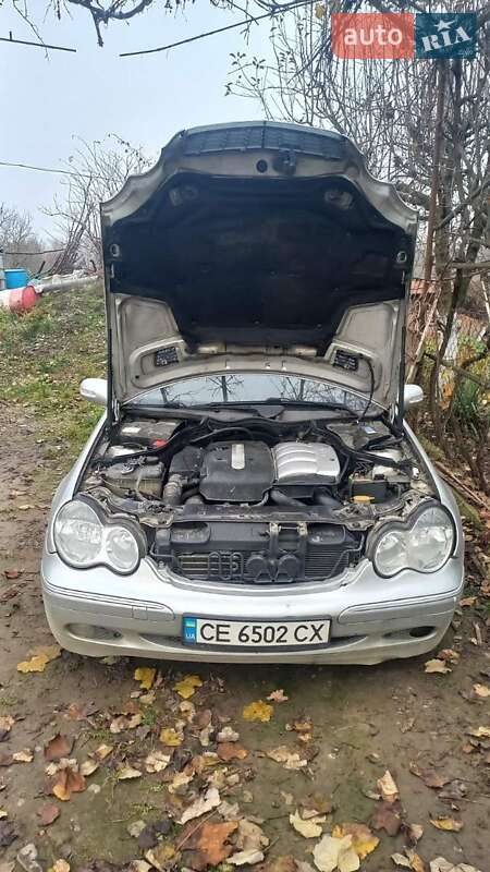 Универсал Mercedes-Benz C-Class 2002 в Черновцах