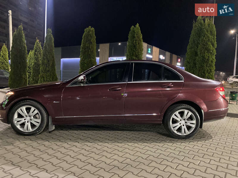 Седан Mercedes-Benz C-Class 2008 в Житомирі