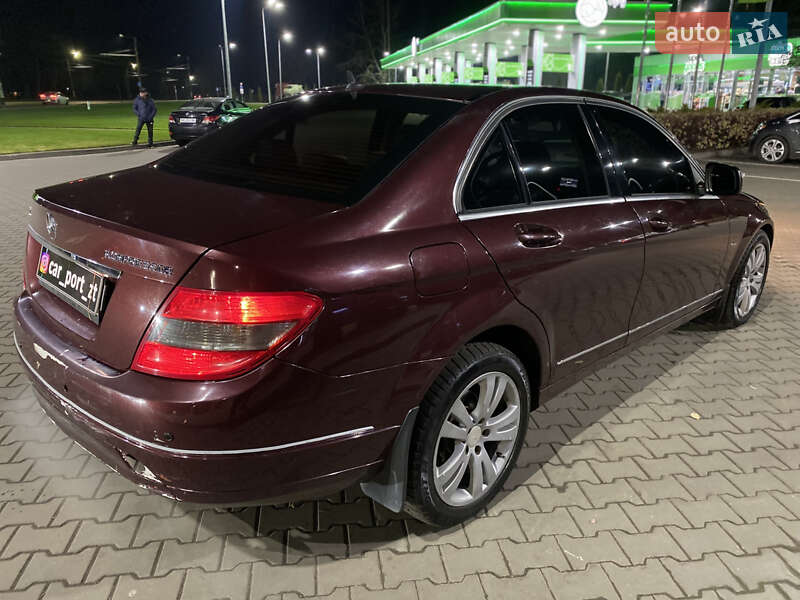 Седан Mercedes-Benz C-Class 2008 в Житомирі