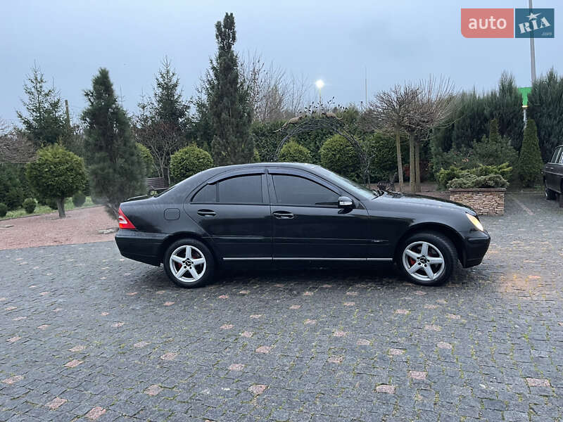 Седан Mercedes-Benz C-Class 2003 в Житомирі фото 5 Седан Mercedes-Benz C-Class 2003 в Житомирі