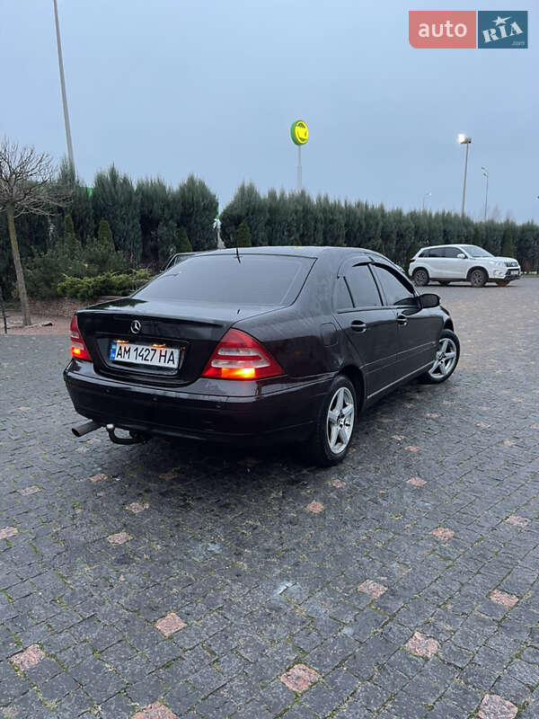 Седан Mercedes-Benz C-Class 2003 в Житомирі фото 6 Седан Mercedes-Benz C-Class 2003 в Житомирі