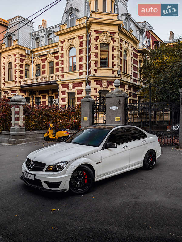 Седан Mercedes-Benz C-Class 2011 в Одесі фото Седан Mercedes-Benz C-Class 2011 в Одесі