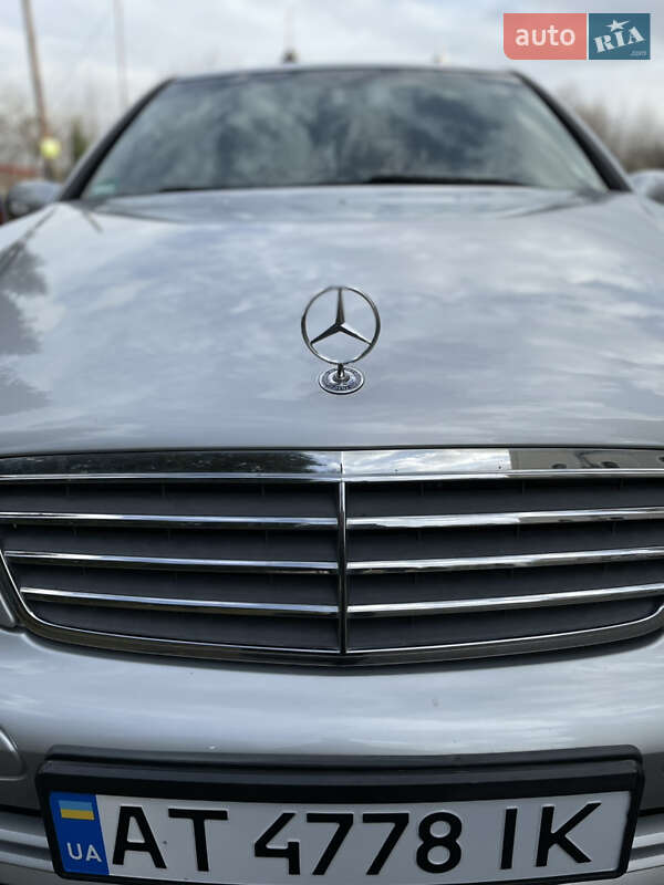 Седан Mercedes-Benz C-Class 2004 в Надвірній
