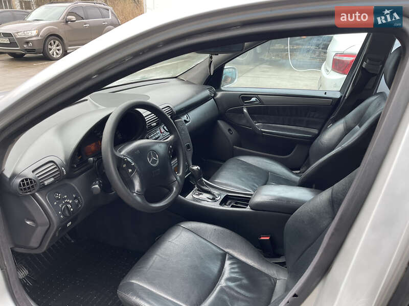 Седан Mercedes-Benz C-Class 2000 в Києві фото 10 Седан Mercedes-Benz C-Class 2000 в Києві