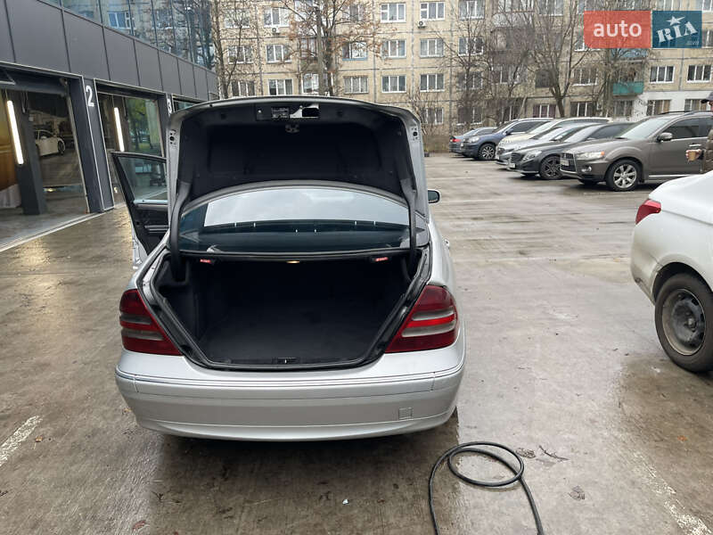 Седан Mercedes-Benz C-Class 2000 в Києві фото 8 Седан Mercedes-Benz C-Class 2000 в Києві