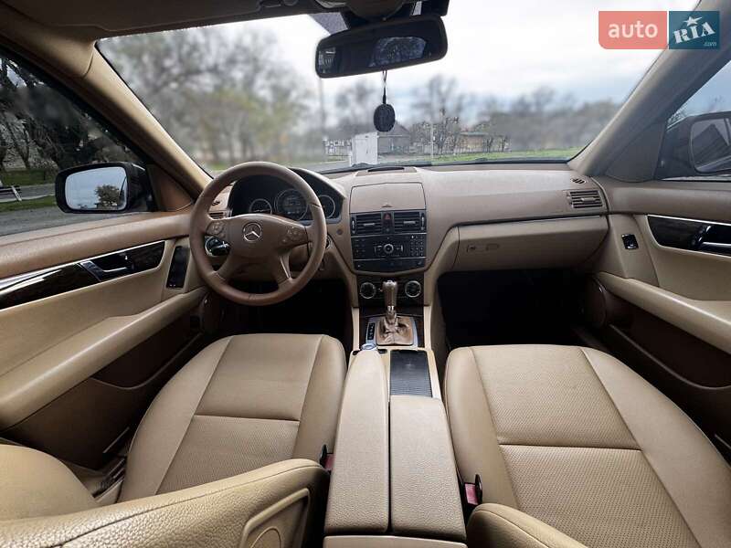 Седан Mercedes-Benz C-Class 2007 в Білгороді-Дністровському