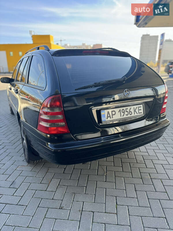 Універсал Mercedes-Benz C-Class 2003 в Запоріжжі фото 8 Універсал Mercedes-Benz C-Class 2003 в Запоріжжі