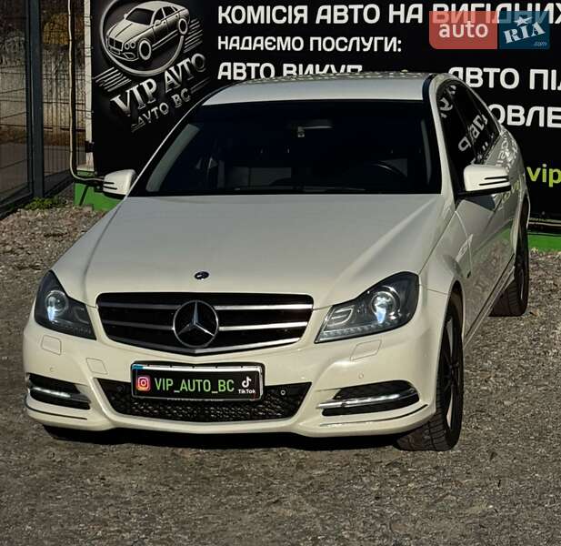 Mercedes-Benz C-Class 2011