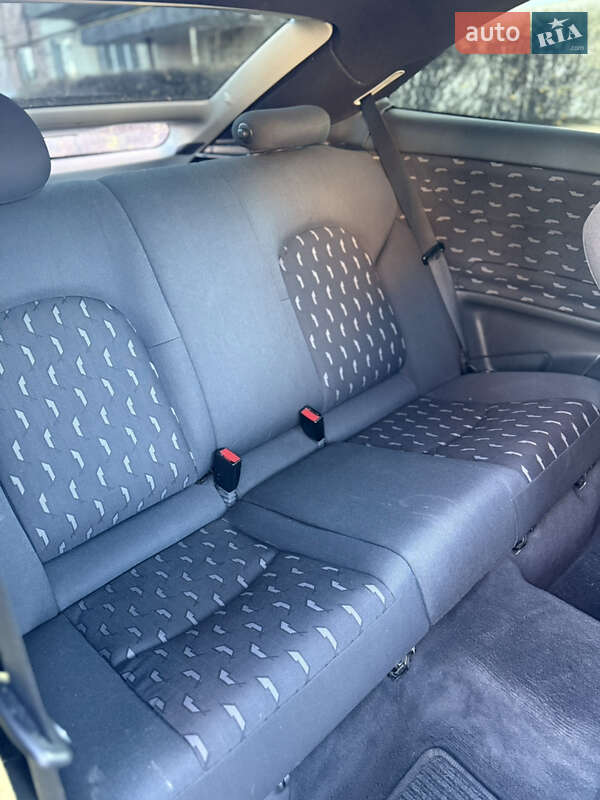 Купе Mercedes-Benz C-Class 2002 в Мукачевому фото 11 Купе Mercedes-Benz C-Class 2002 в Мукачевому