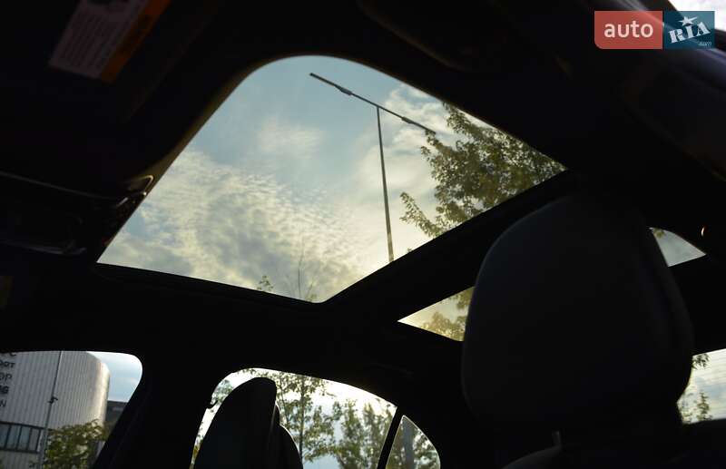 Седан Mercedes-Benz C-Class 2022 в Києві