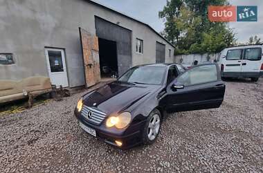 Купе Mercedes-Benz C-Class 2001 в Кременце