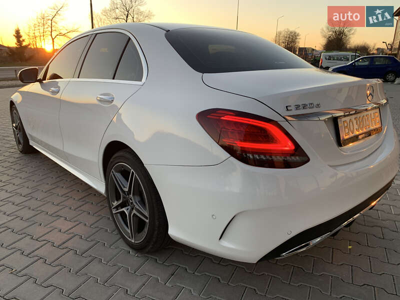 Седан Mercedes-Benz C-Class 2019 в Тернополе