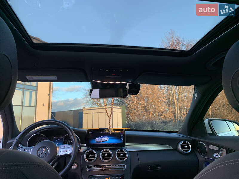 Седан Mercedes-Benz C-Class 2019 в Тернополе