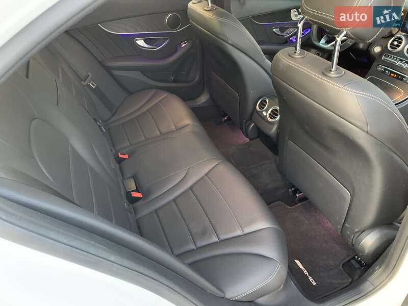 Седан Mercedes-Benz C-Class 2019 в Тернополе