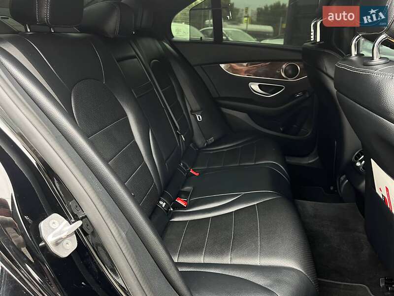 Седан Mercedes-Benz C-Class 2018 в Киеве