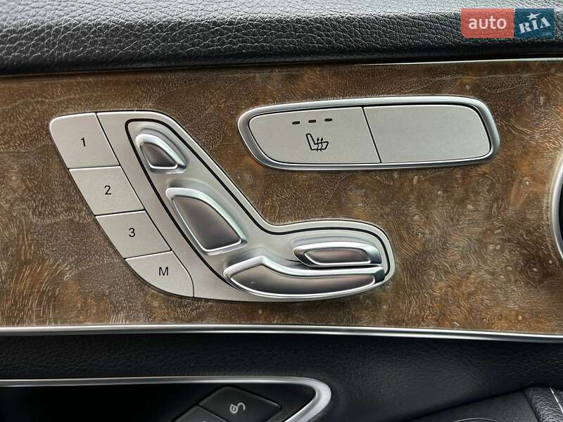 Седан Mercedes-Benz C-Class 2018 в Киеве