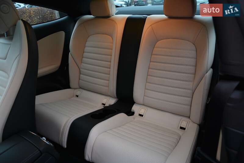 Купе Mercedes-Benz C-Class 2020 в Киеве фото 56 Купе Mercedes-Benz C-Class 2020 в Киеве