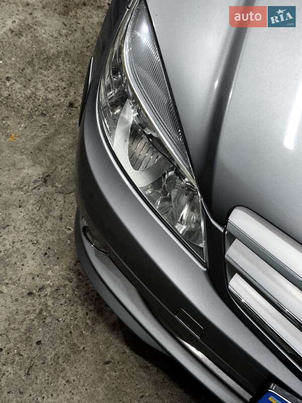 Седан Mercedes-Benz C-Class 2007 в Киеве фото 14 Седан Mercedes-Benz C-Class 2007 в Киеве