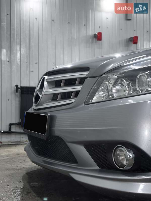 Седан Mercedes-Benz C-Class 2007 в Киеве фото 27 Седан Mercedes-Benz C-Class 2007 в Киеве