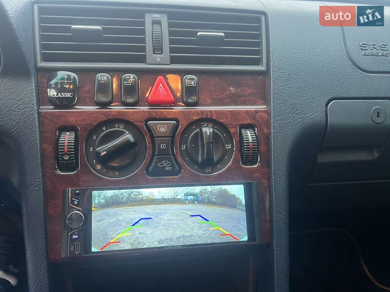 Седан Mercedes-Benz C-Class 1998 в Києві