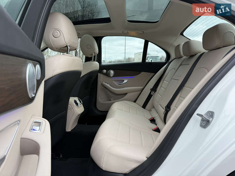 Седан Mercedes-Benz C-Class 2020 в Броварах фото 35 Седан Mercedes-Benz C-Class 2020 в Броварах