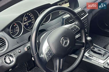 Универсал Mercedes-Benz C-Class 2013 в Киеве