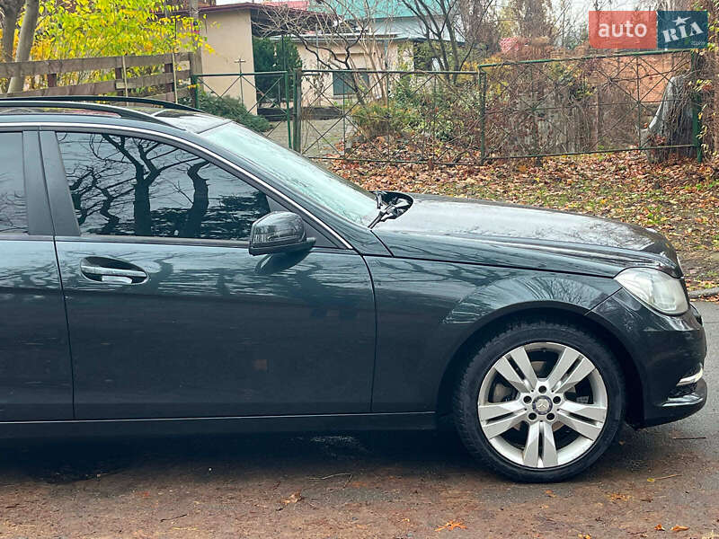Универсал Mercedes-Benz C-Class 2013 в Киеве фото 14 Универсал Mercedes-Benz C-Class 2013 в Киеве