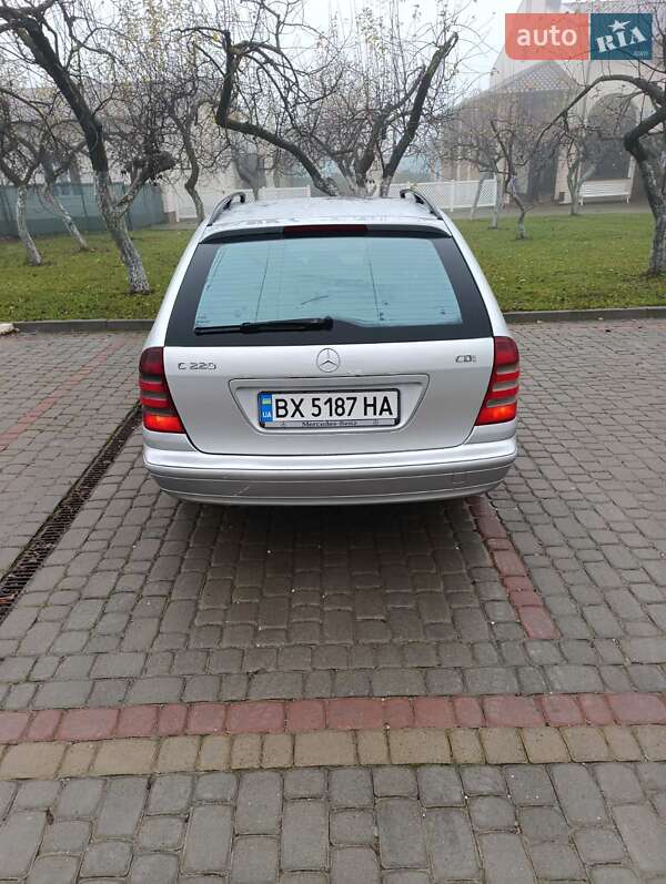 Универсал Mercedes-Benz C-Class 2004 в Дунаевцах фото 2 Универсал Mercedes-Benz C-Class 2004 в Дунаевцах