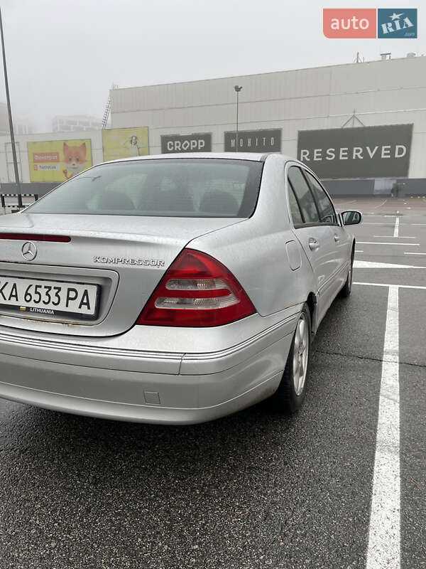 Седан Mercedes-Benz C-Class 2000 в Коцюбинском