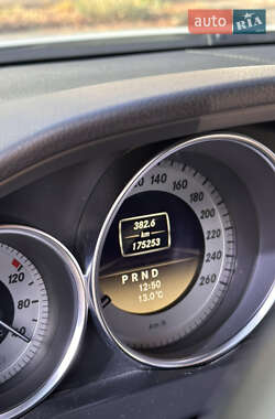 Седан Mercedes-Benz C-Class 2011 в Киеве