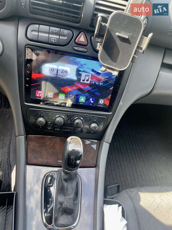 Универсал Mercedes-Benz C-Class 2003 в Киеве