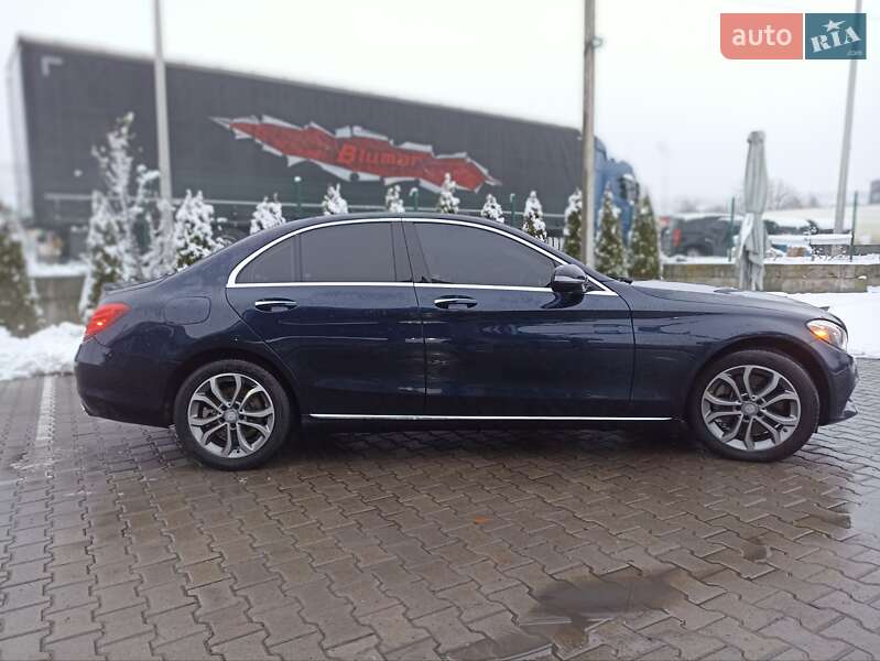 Седан Mercedes-Benz C-Class 2016 в Львові