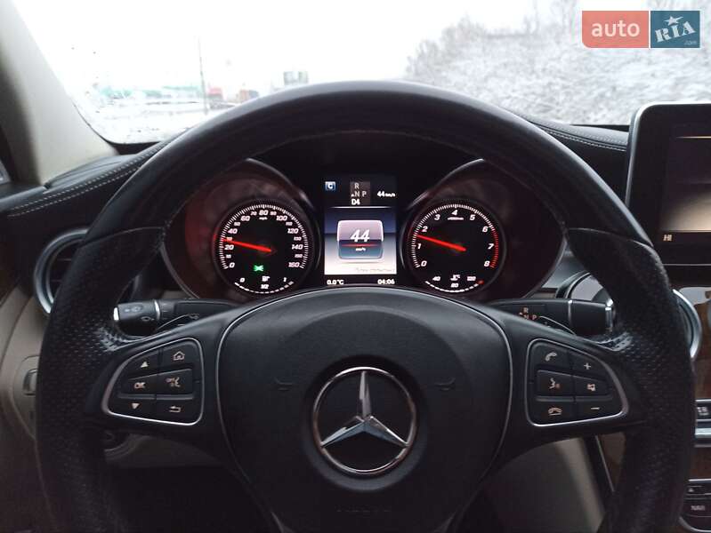 Седан Mercedes-Benz C-Class 2016 в Львові