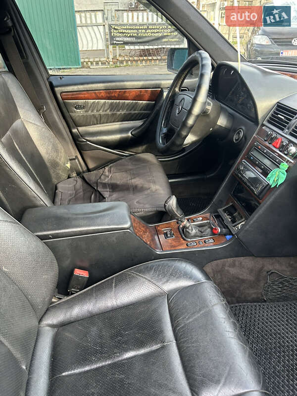 Седан Mercedes-Benz C-Class 1999 в Запорожье