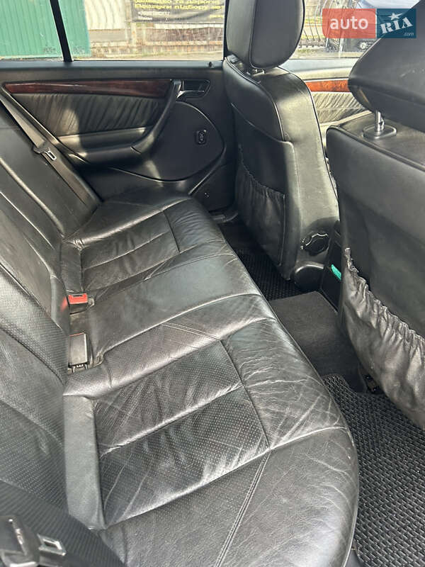 Седан Mercedes-Benz C-Class 1999 в Запорожье