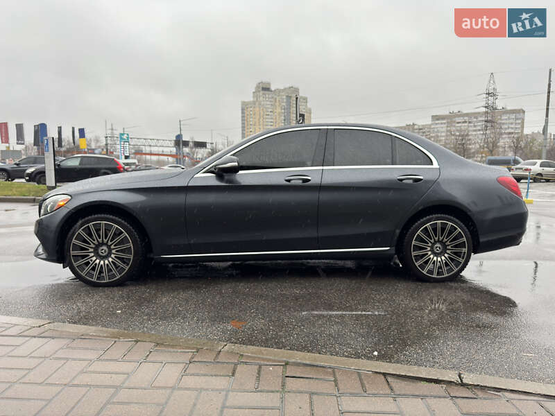 Седан Mercedes-Benz C-Class 2014 в Киеве