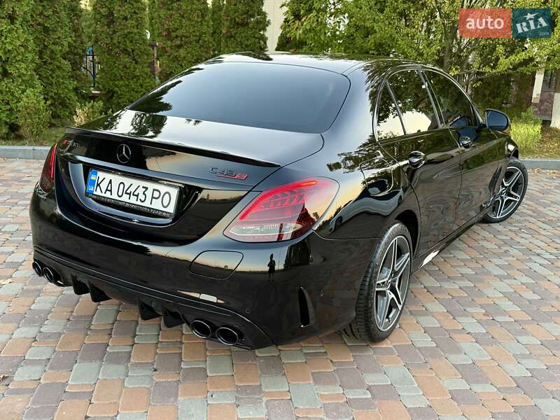 Седан Mercedes-Benz C-Class 2020 в Киеве