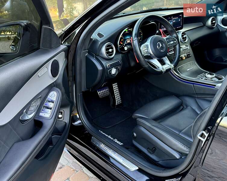 Седан Mercedes-Benz C-Class 2020 в Киеве