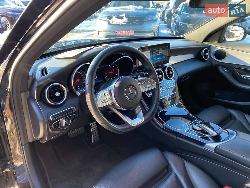 Седан Mercedes-Benz C-Class 2019 в Львове