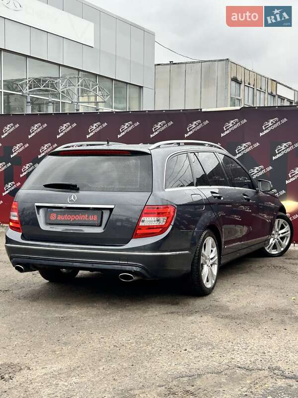 Універсал Mercedes-Benz C-Class 2012 в Сумах