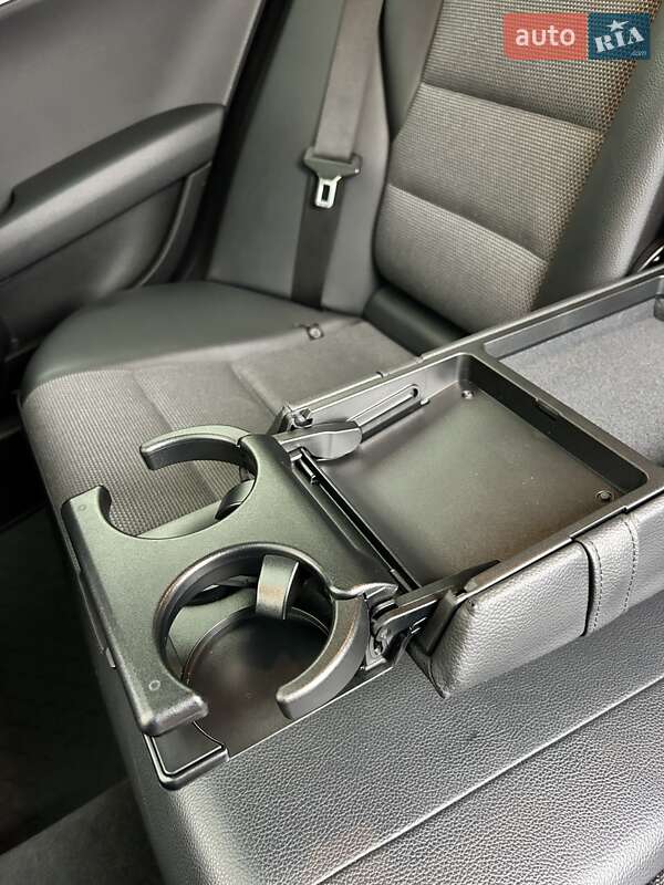 Універсал Mercedes-Benz C-Class 2012 в Сумах